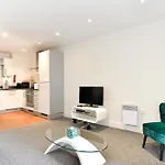 Stunning Beach View 1 Bed Apartment With Parking
